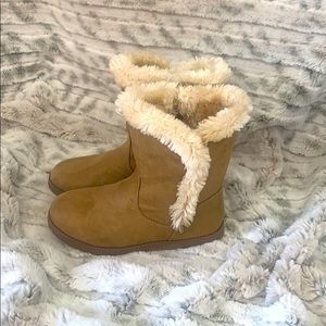 Girls cat and Jack boots